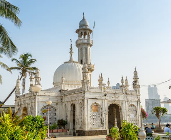 The Architecture of Haji Ali Dargah